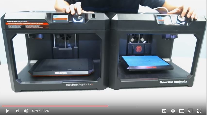 unboxing-makerbot-replicator