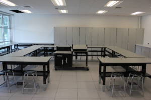 POLYTECH High School IT lab