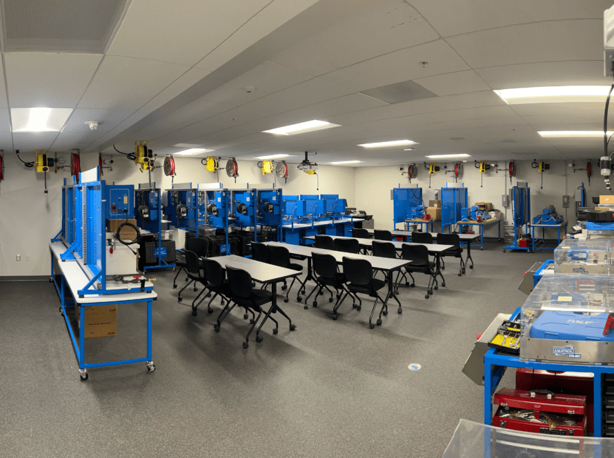 NVCC Data Center Program Loudoun Trainer Classroom